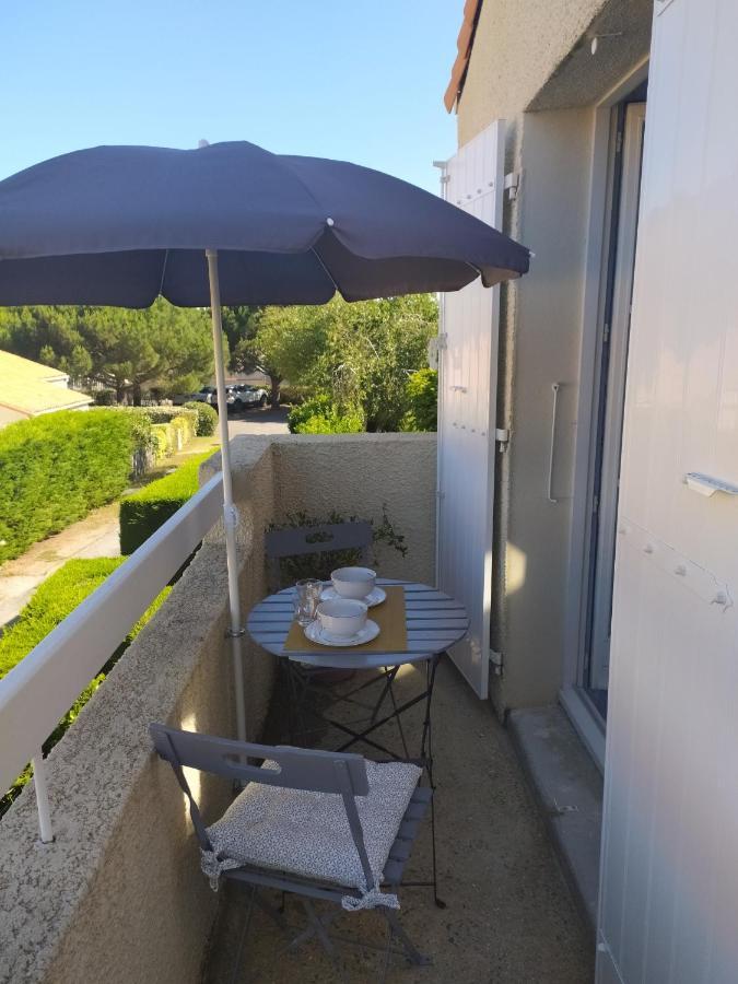 Logement 88 2-4 Personnes 500 M Plage Classe 2 Etoiles Dolus d'Oléron المظهر الخارجي الصورة